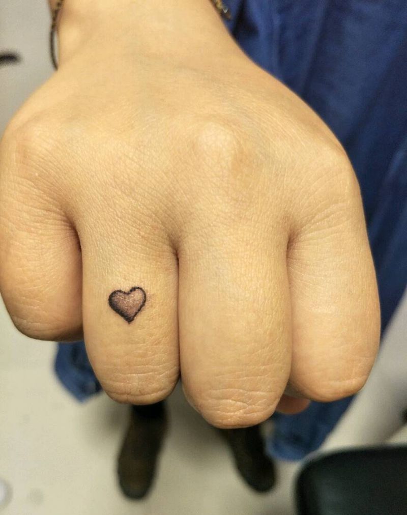 超级小爱心纹身图片