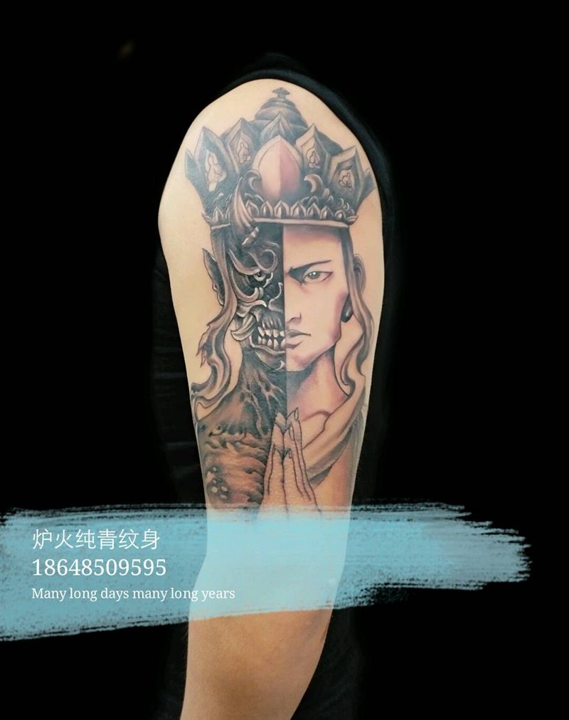 善与恶纹身图片