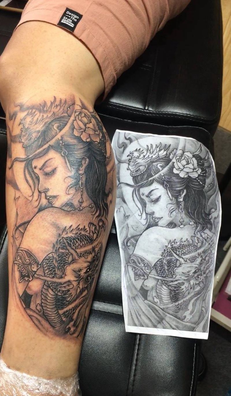 小腿艺妓纹身图片_成品腿部传统人物纹身图案