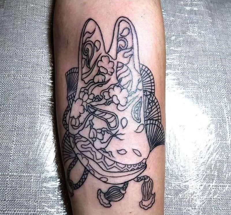 能面纹身图片_手臂New School纹身图案