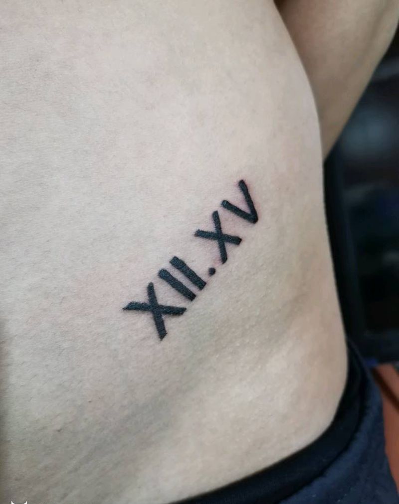 罗马数字纹身图片_腹部纹身图案