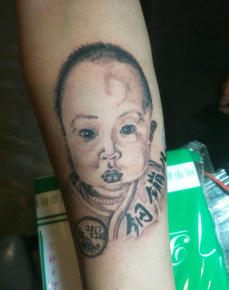 肖像和一些小图纹身图片_腿部背部Old School新传统纹身图案