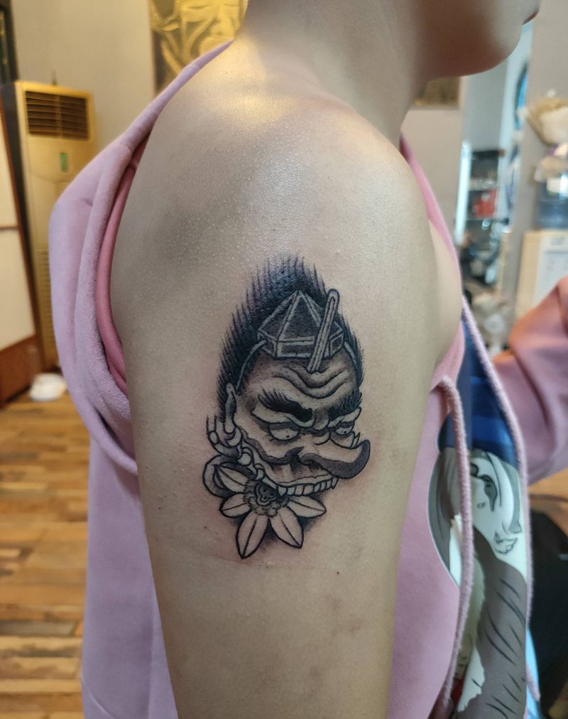 天狗纹身图片_肩部手臂新传统老传统天狗能面纹身图案