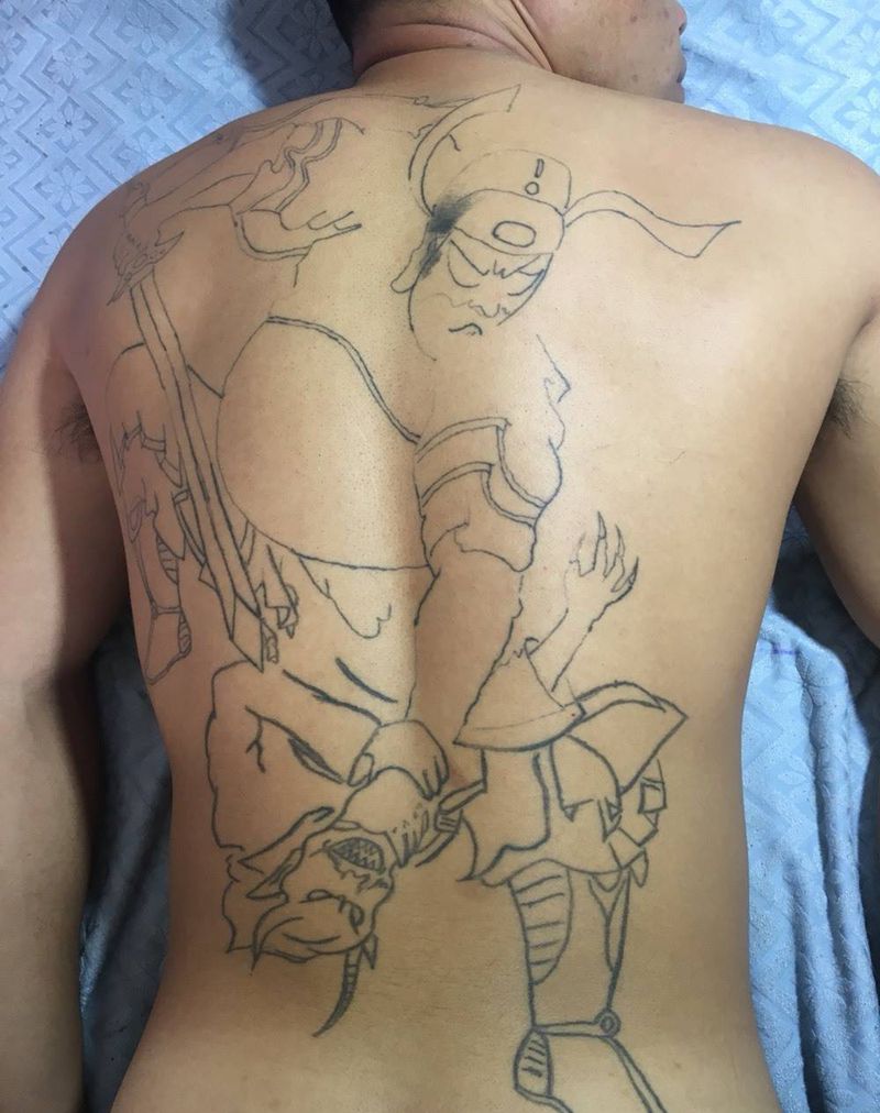 满背遮盖纹身图片_背部传统人物纹身图案