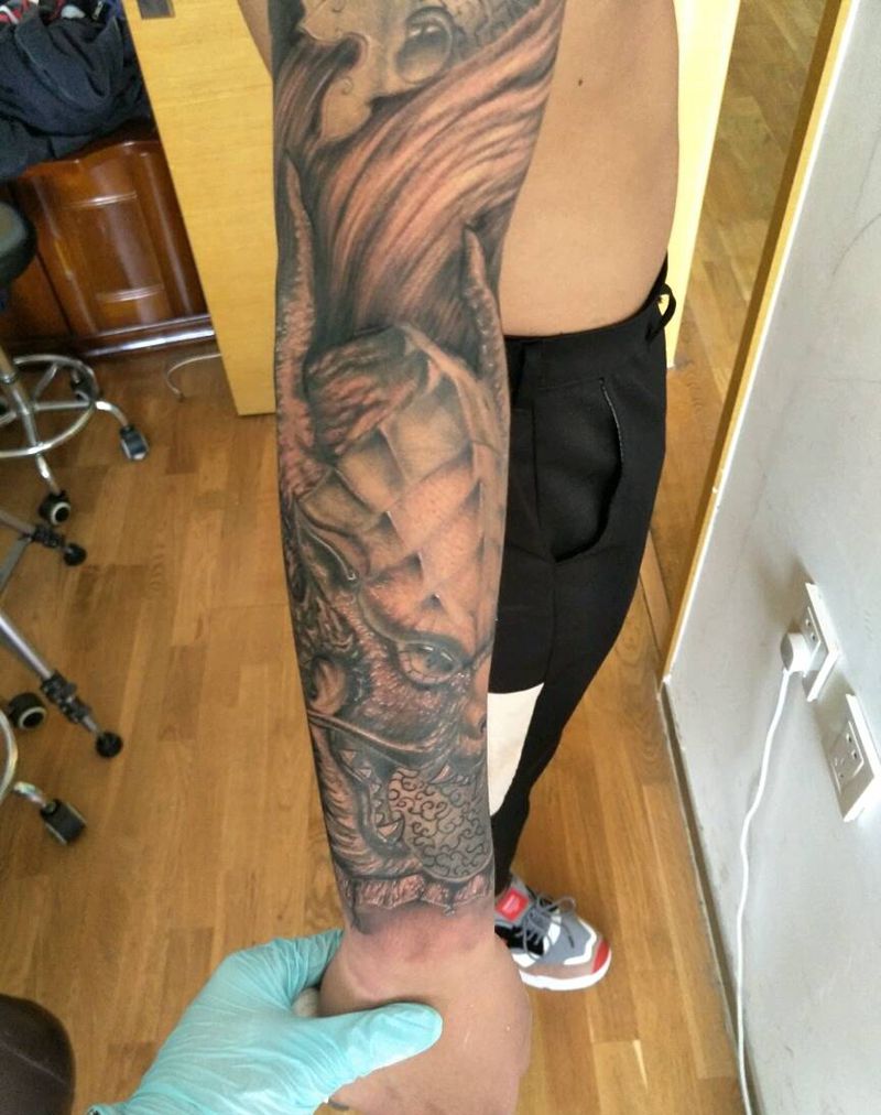 斗战胜佛-战龙纹身图片_手臂传统动物人物鬼神原创成品纹身图案