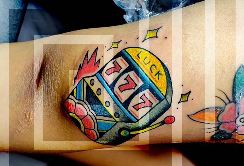 oldchool老虎机纹身图片_Old School老虎机纹身图案