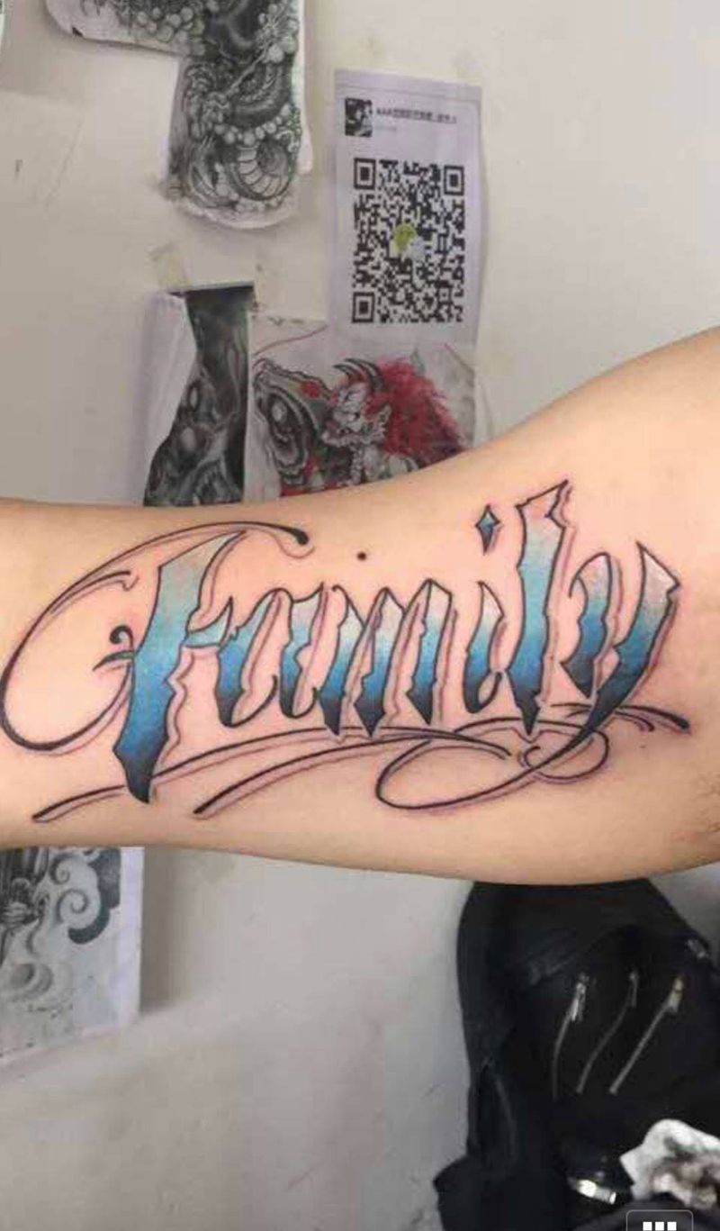 花体字母...纹身图片