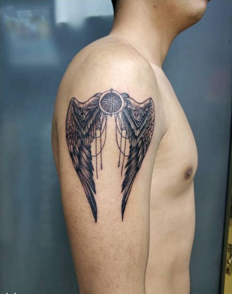臂膀纹身图片_手臂翅膀纹身图案