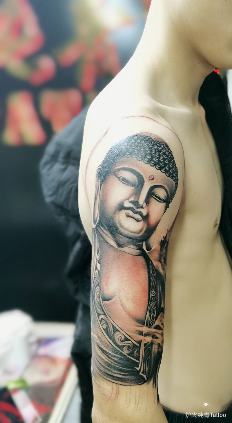 大佛纹身图片_手臂老传统纹身图案