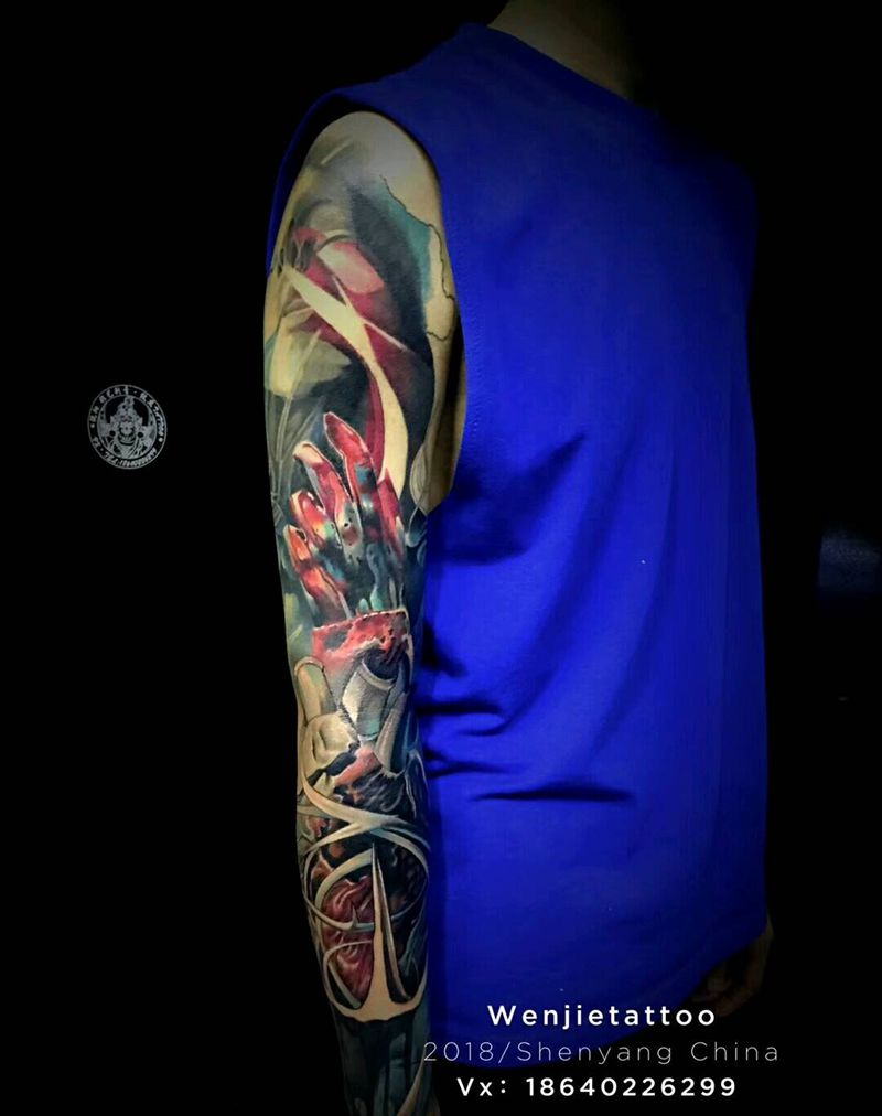 欧美彩色花臂进度50%纹身图片_手臂手部欧美写实New School纹身图案