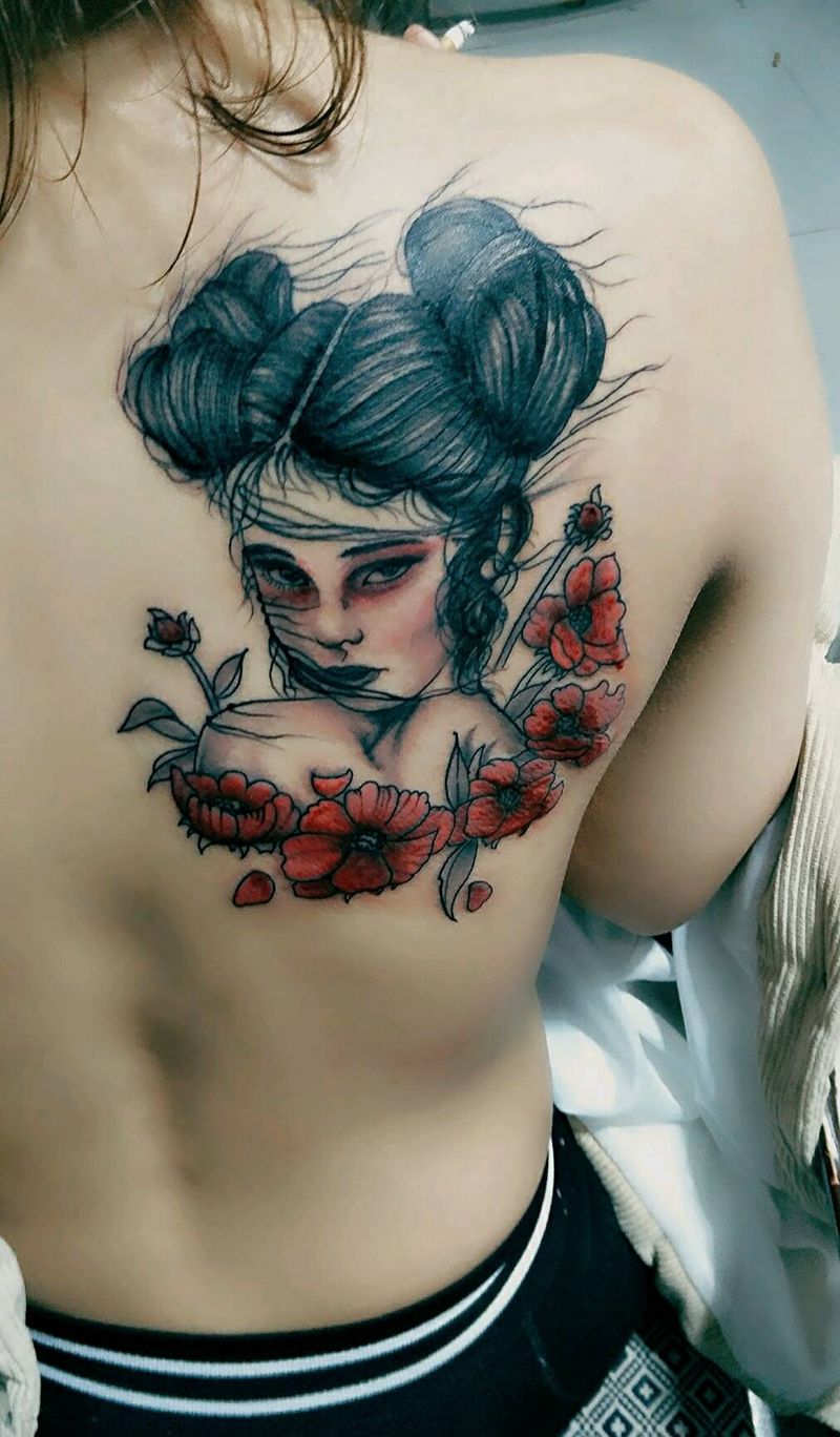 欧美风格美女纹身图片