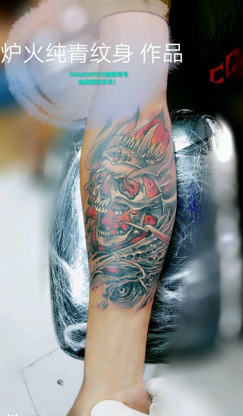 骷髅纹身图片_手臂欧美鬼神成品纹身图案