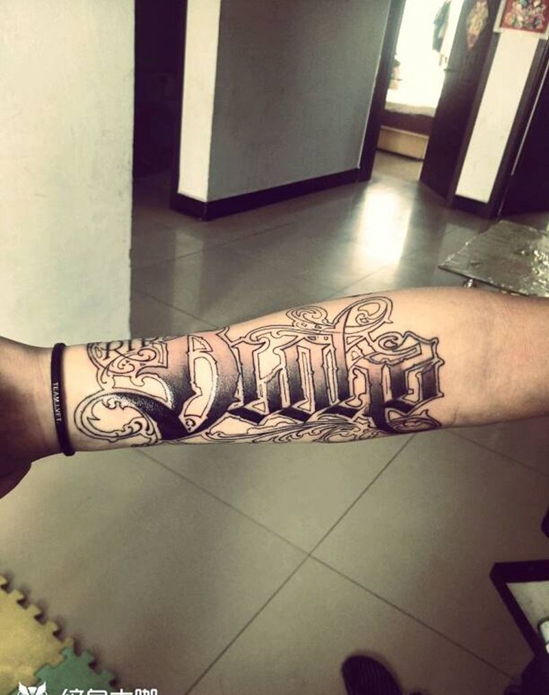 奇卡诺字体纹身图片_手臂清新原创成品纹身图案