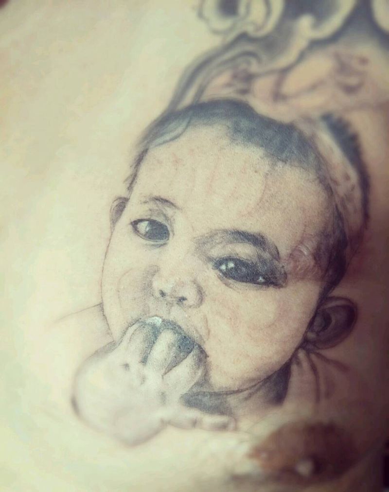 肖像纹身图片_胸部肖像原创成品纹身图案