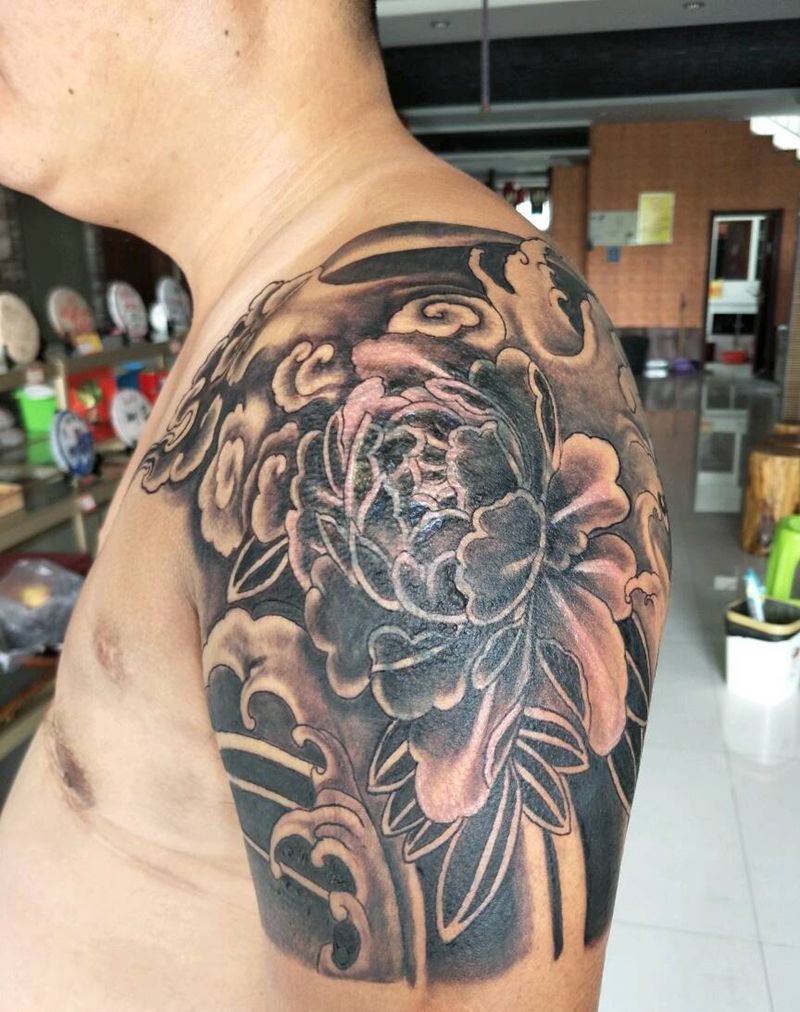 遮盖滴血狼头加接去年大满背纹身图片