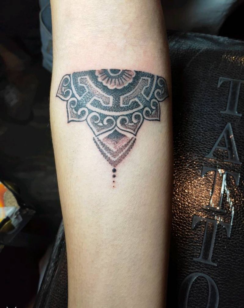 蒙古图腾花纹纹身图片_手臂图腾点刺蒙古纹身图案