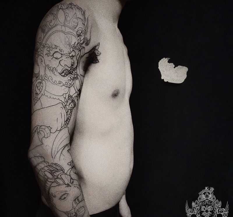 大黑天象神线纹身图片_手臂新传统纹身图案