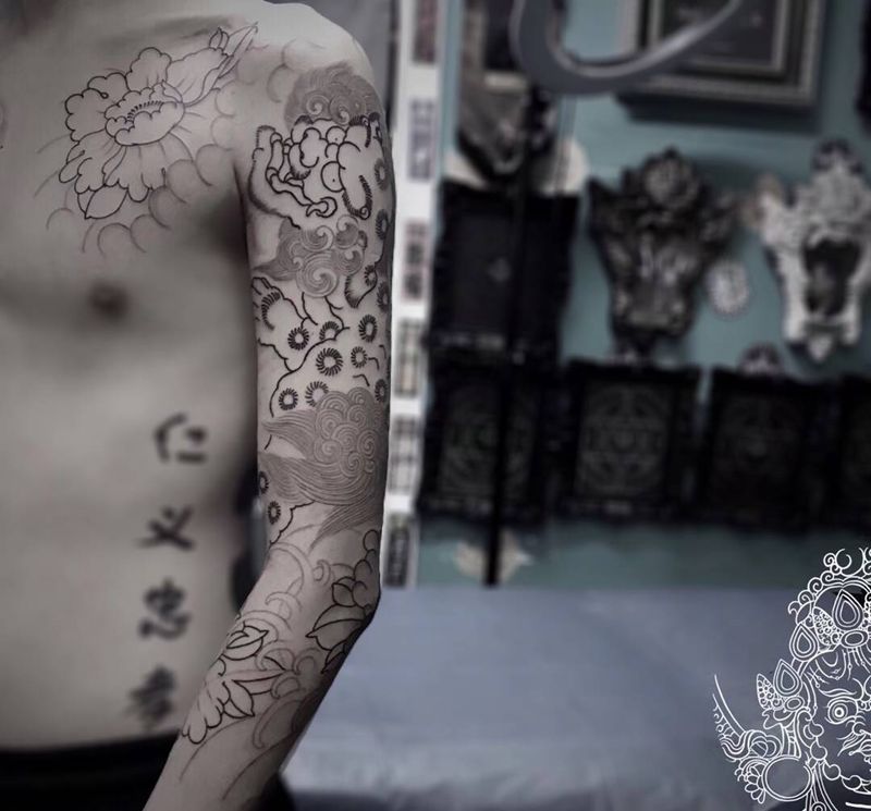 首席老师 纹杰 基础线纹身图片_手臂老传统纹身图案