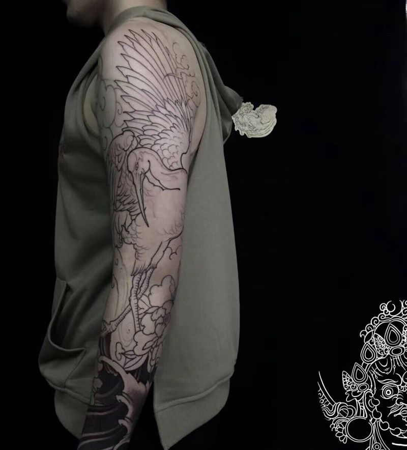 店内花臂未完纹身图片_手臂新传统纹身图案