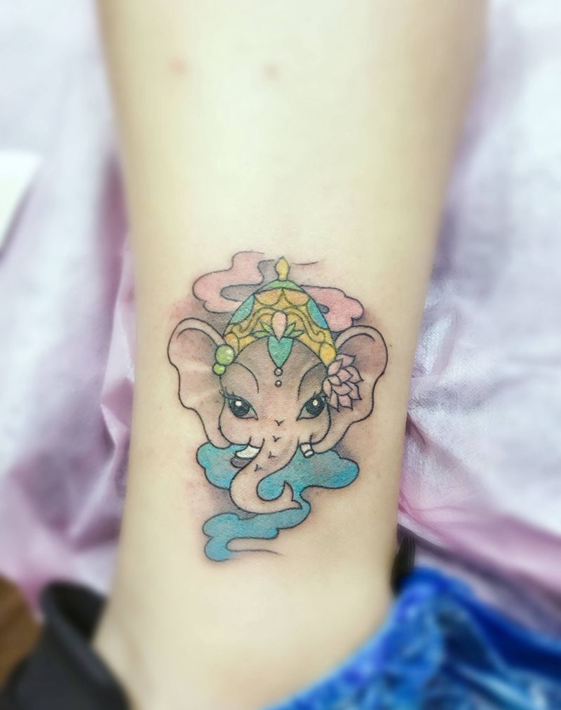 小象纹身图片_脚部纹身图案