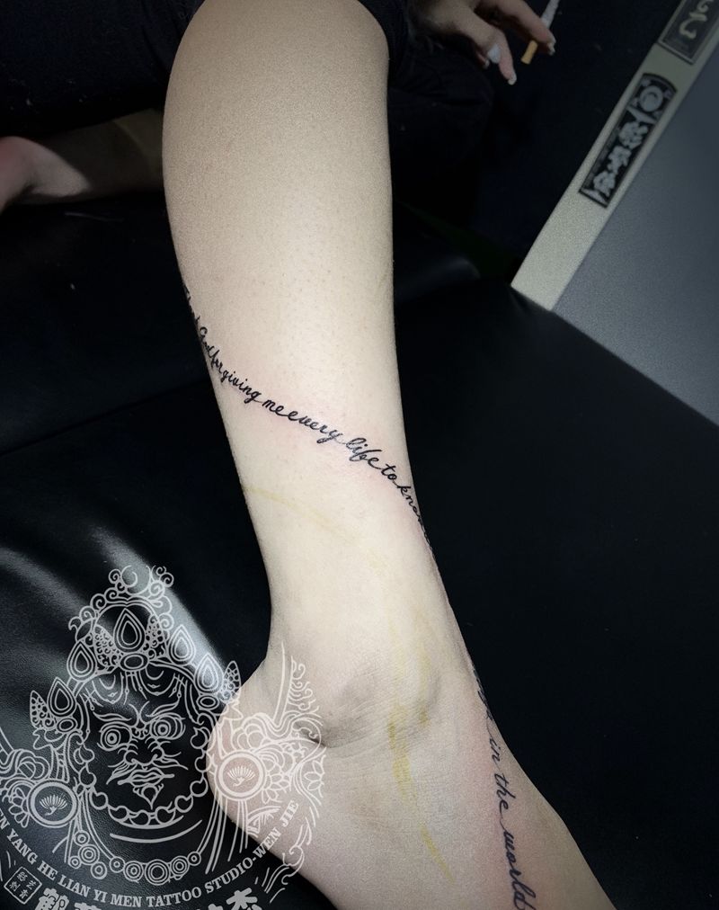 小清新纹身图片_手臂腿部点刺图腾纹身图案