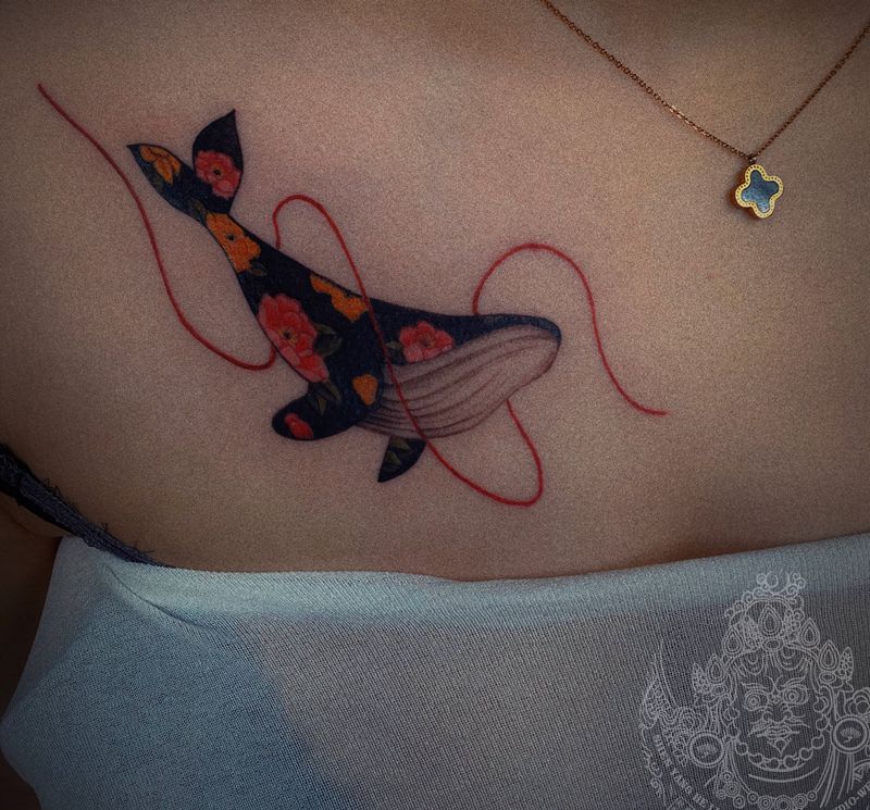 小清新纹身图片_胸部水彩水墨纹身图案