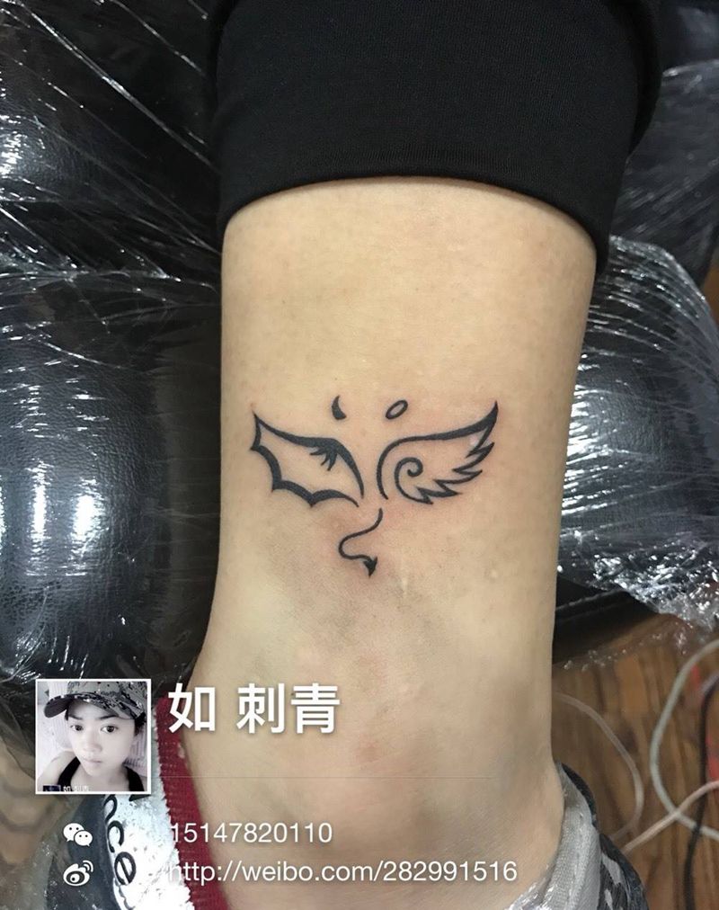 小翅膀纹身图片