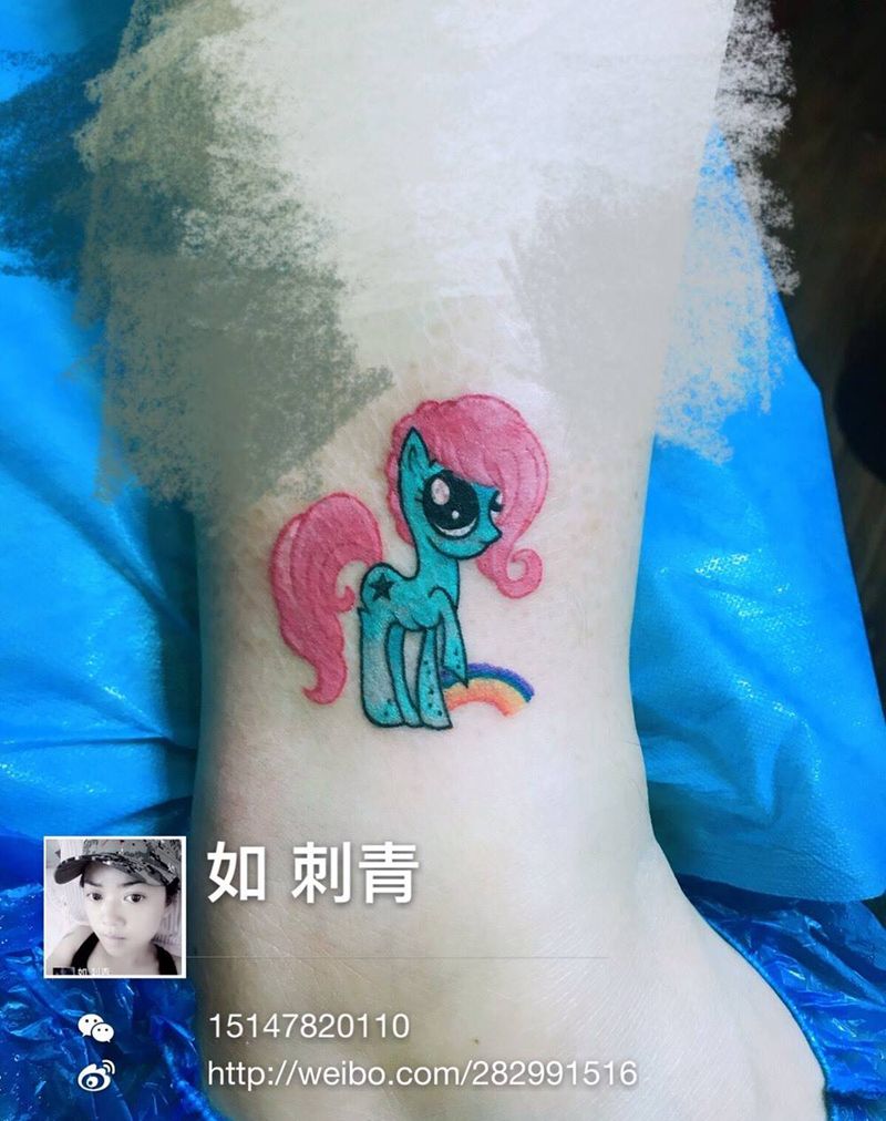 彩虹小马纹身图片