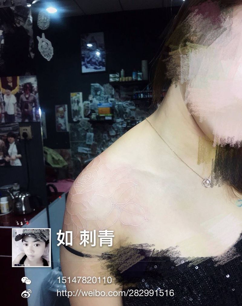 白色纹身纹身图片