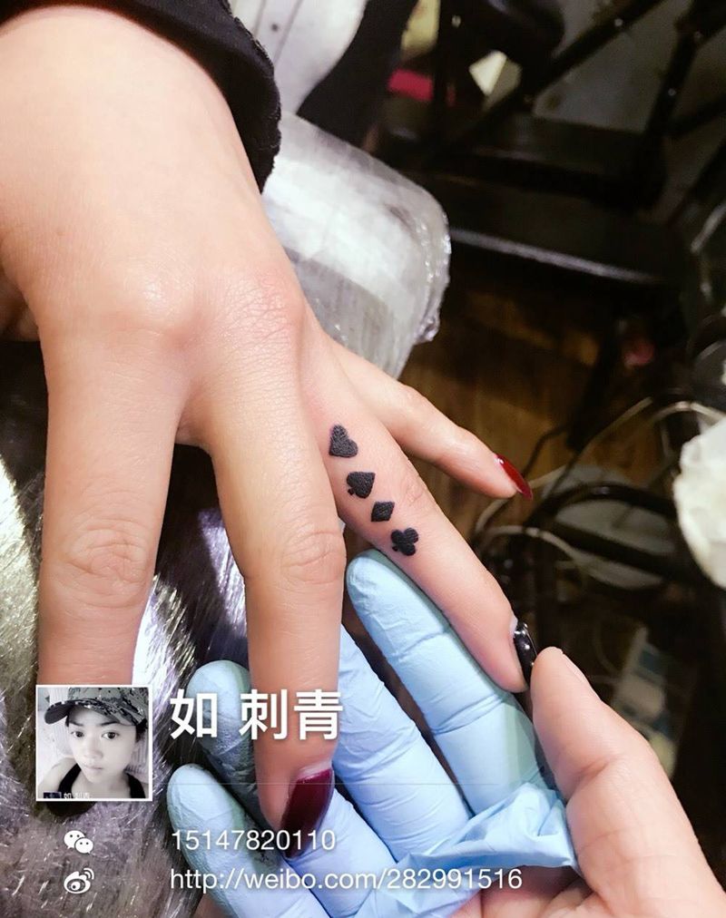 黑桃纹身图片