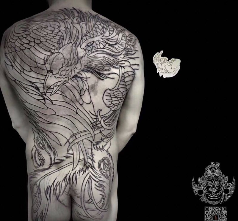 遮盖，顾客自带图纹身图片_臀部背部新传统纹身图案