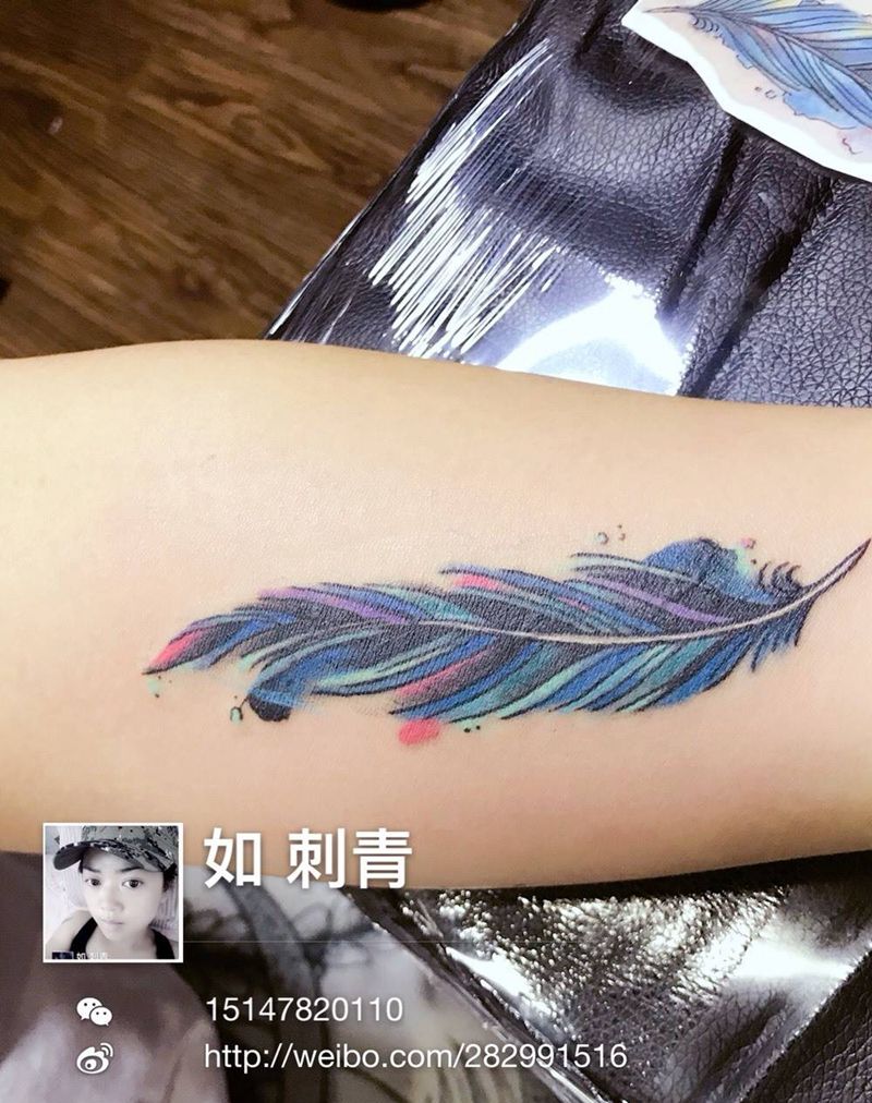 字母遮盖纹身图片