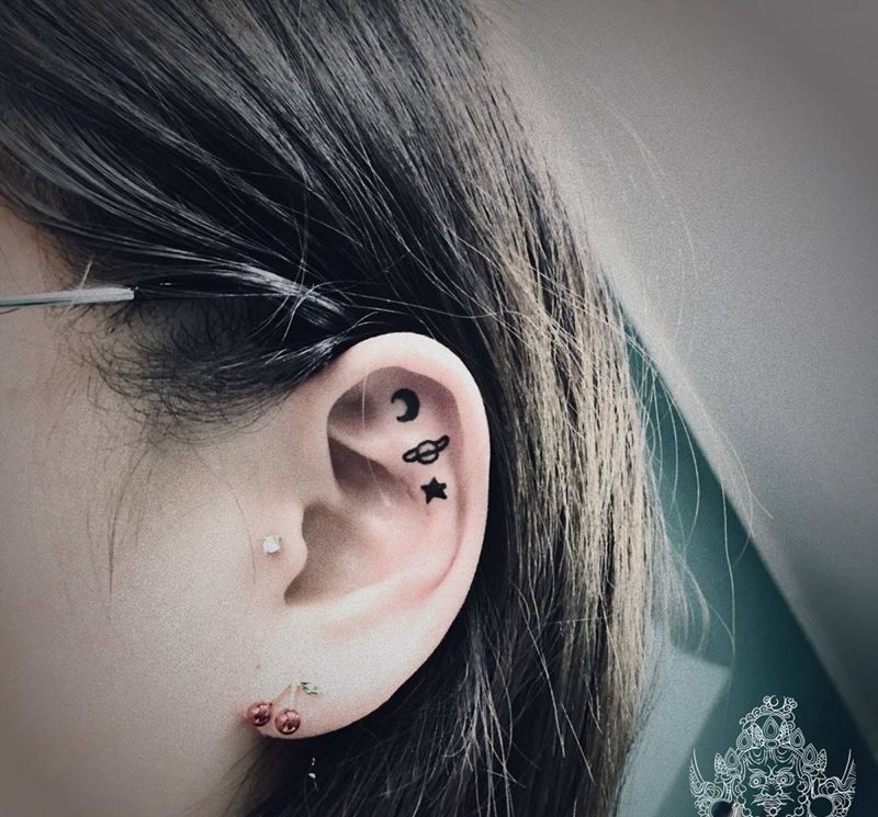 耳朵小清新纹身图片_小清新纹身图案