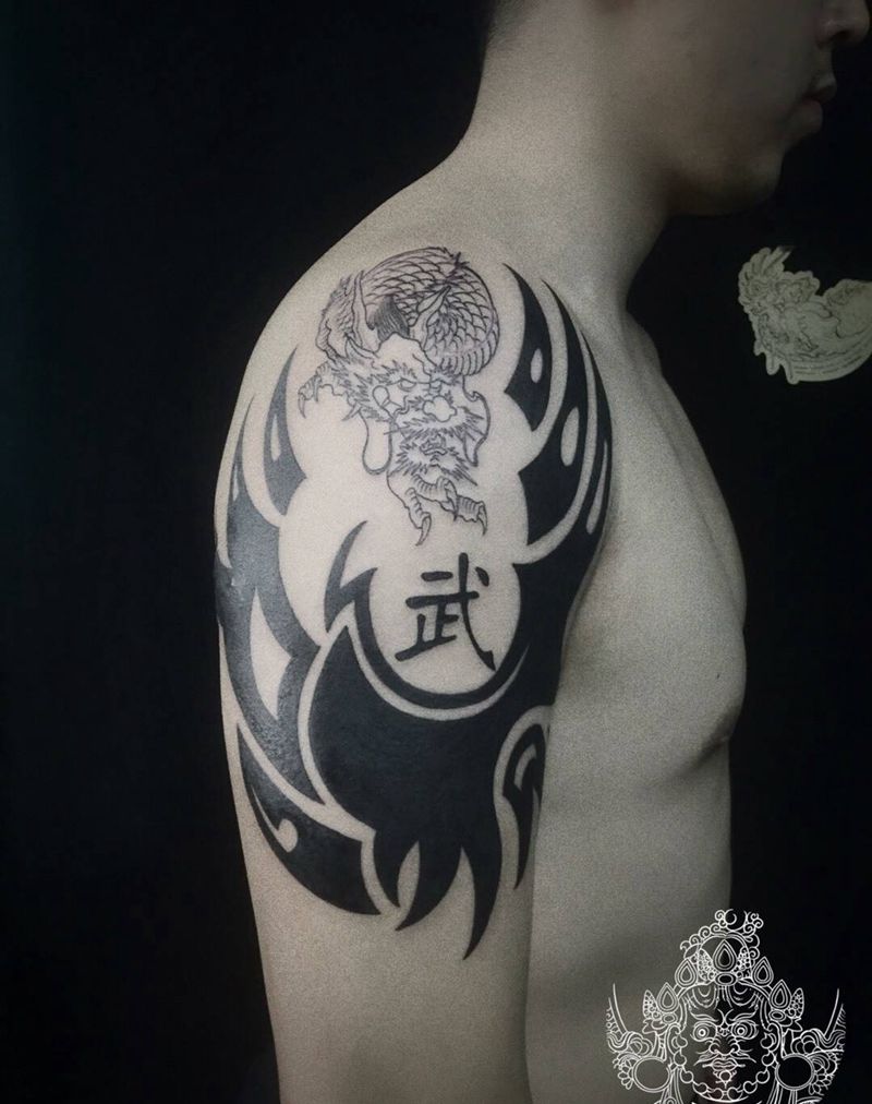 大臂图腾纹身图片_手臂图腾纹身图案