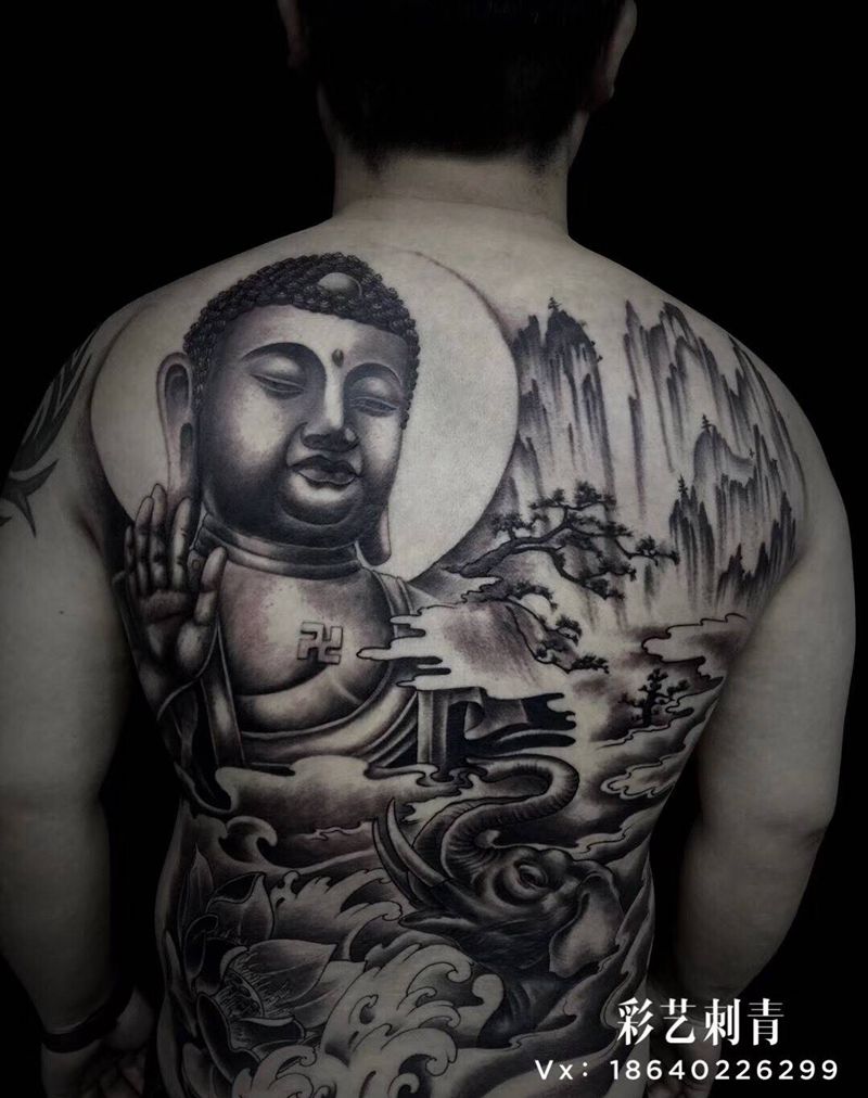 大佛两次完成纹身图片_背部新传统纹身图案