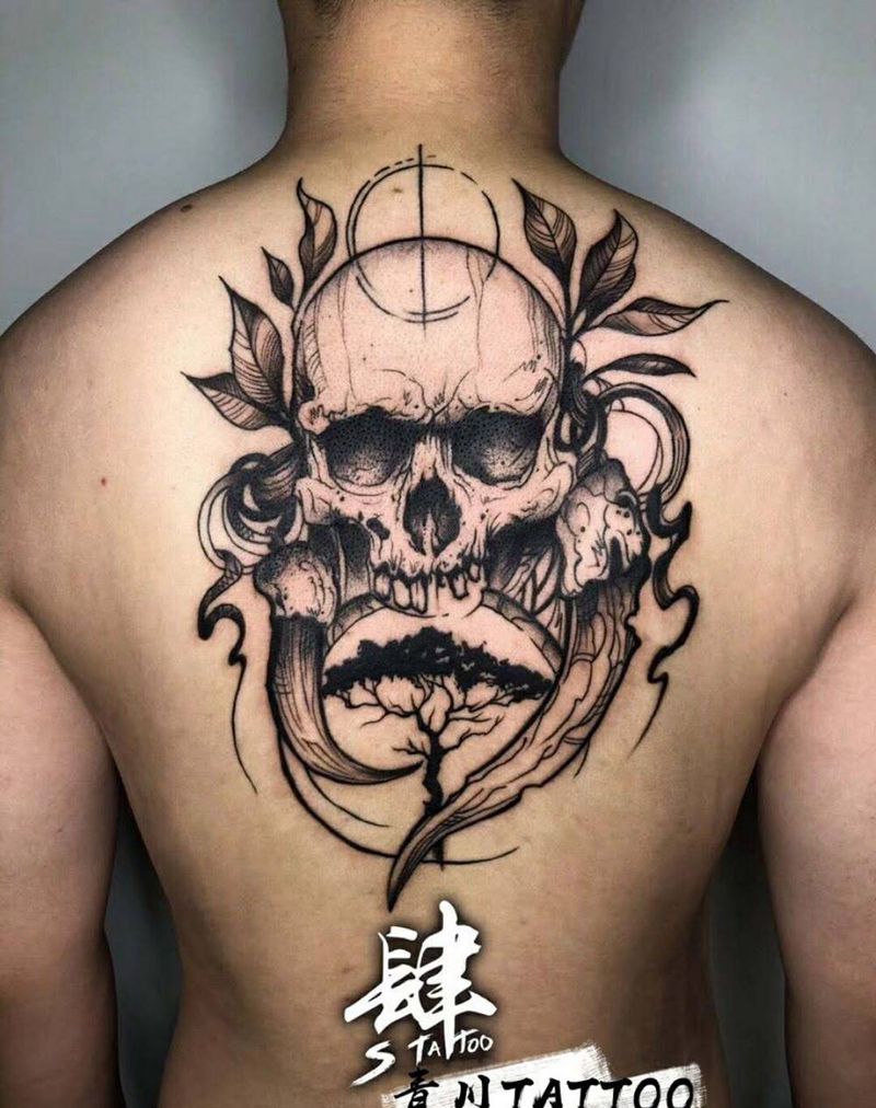 暗黑风格，骷髅纹身图片_背部点刺欧美写实纹身图案