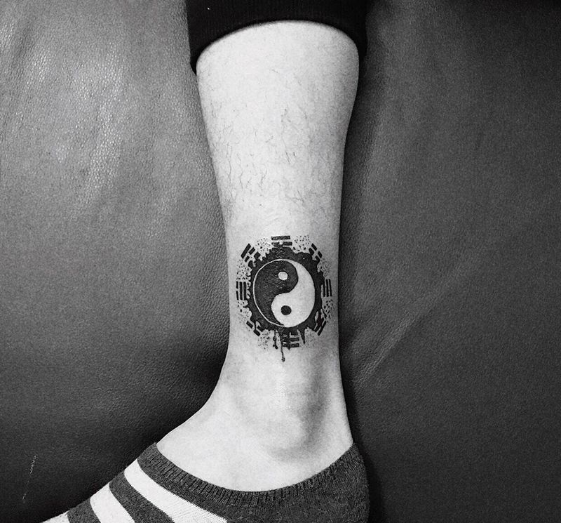 ☯️纹身图片_腿部图腾纹身图案