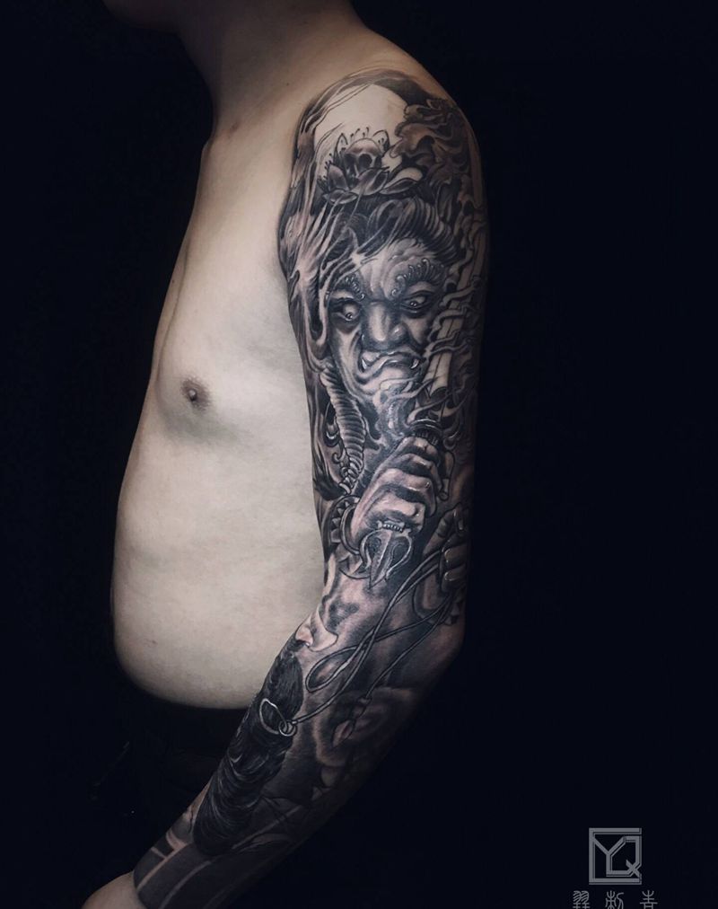 不动明王艺妓纹身图片_肩部手臂新传统花臂 艺妓羿刺青不动明王纹身图案