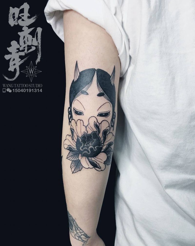 惡靈退散纹身图片_手臂Old School纹身图案