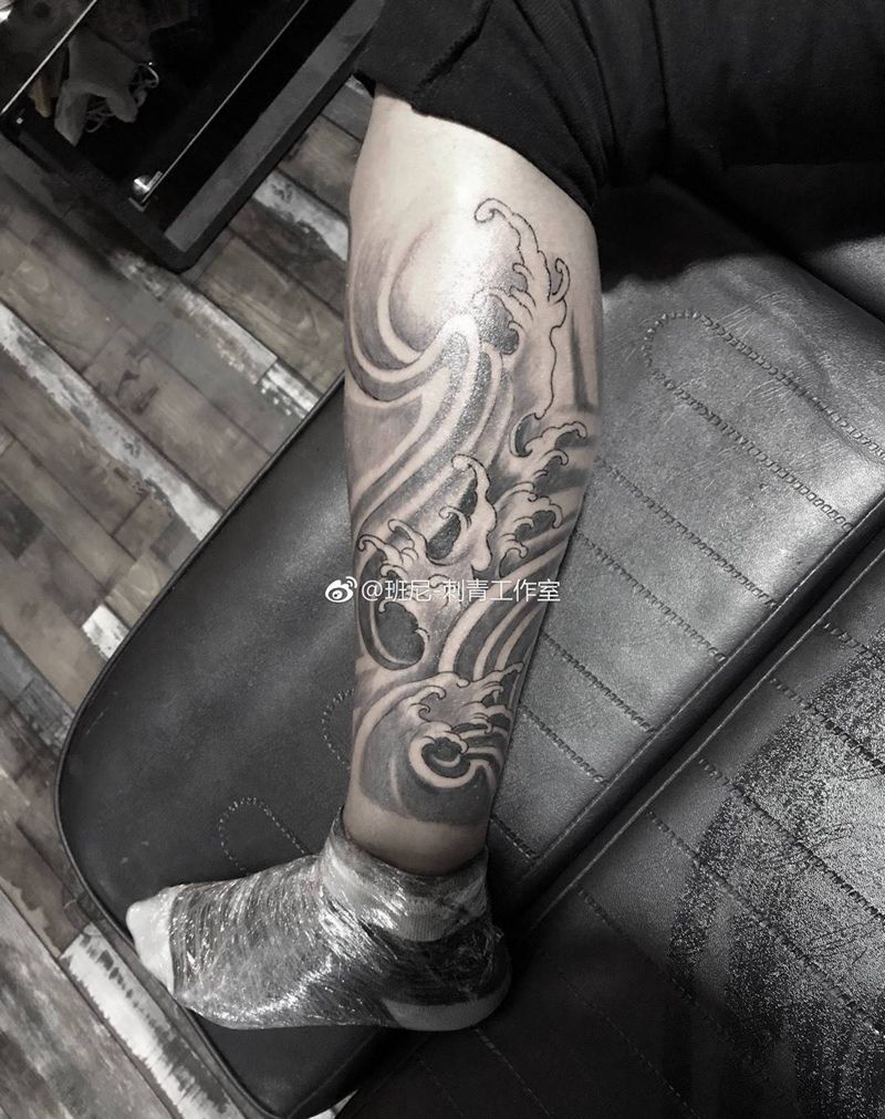 包小腿纹身图片