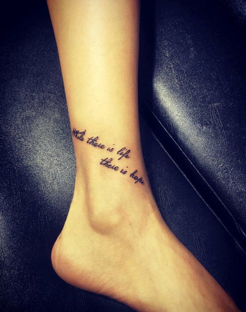 英文字母纹身图片_腿部纹身图案