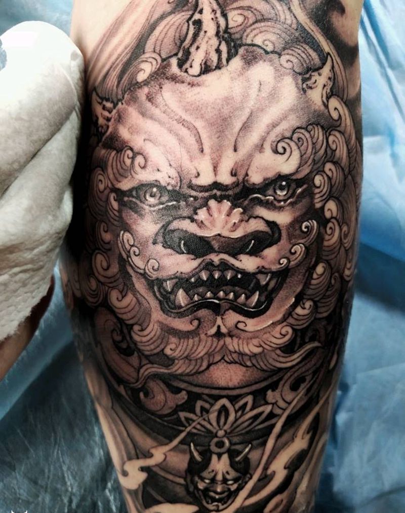 唐狮纹身图片_腿部新传统纹身图案