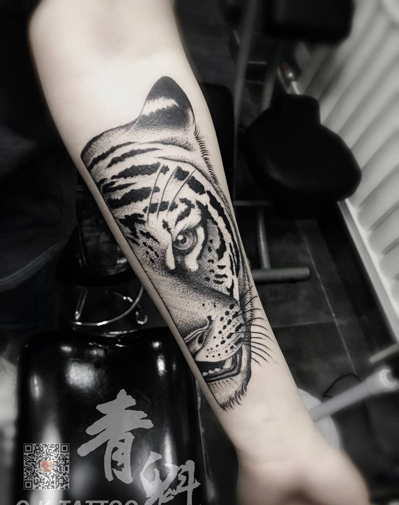 虎头纹身图片
