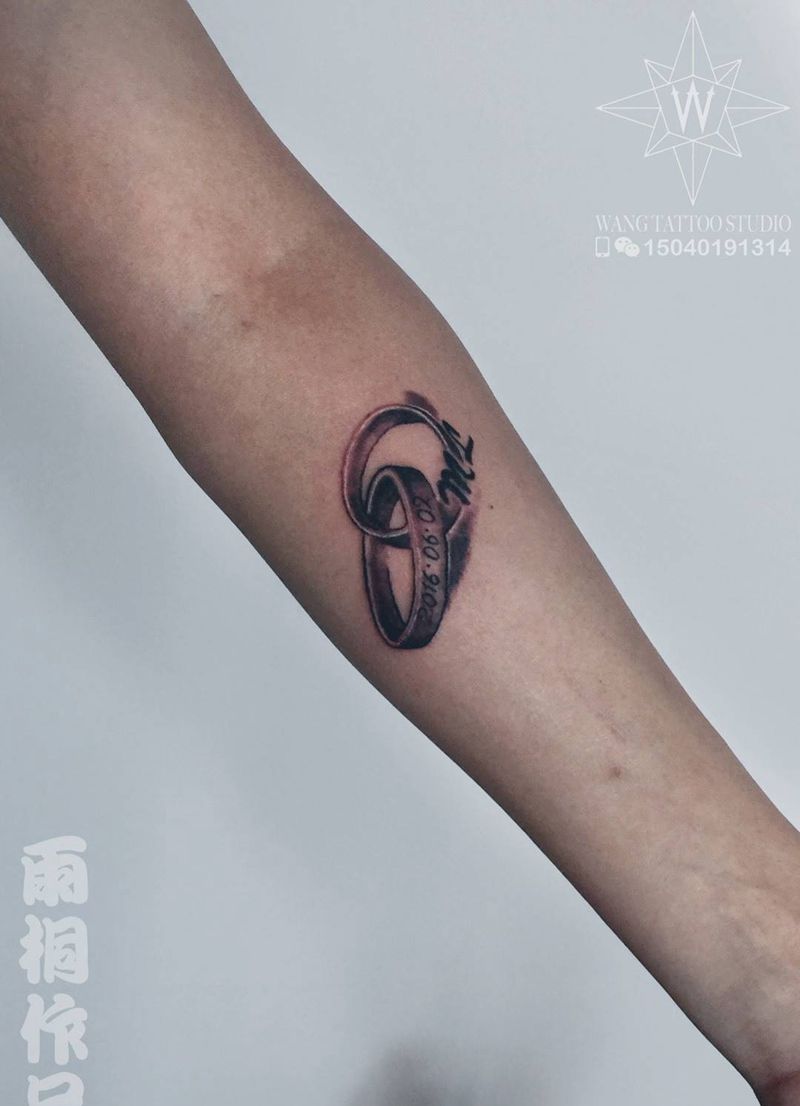 指环纹身图片_成品手臂欧美写实字符纹身图案