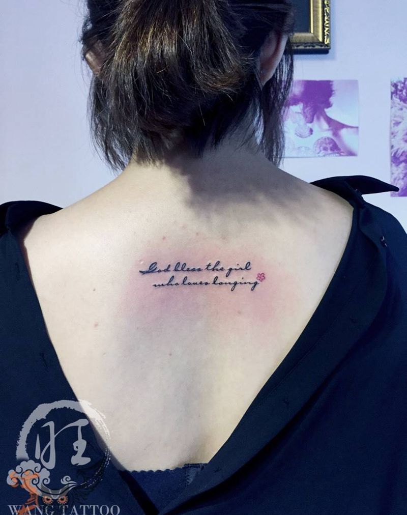 英文小清新纹身图片_成品背部清新字符纹身图案