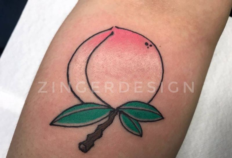 桃纹身图片_成品手臂传统原创纹身图案