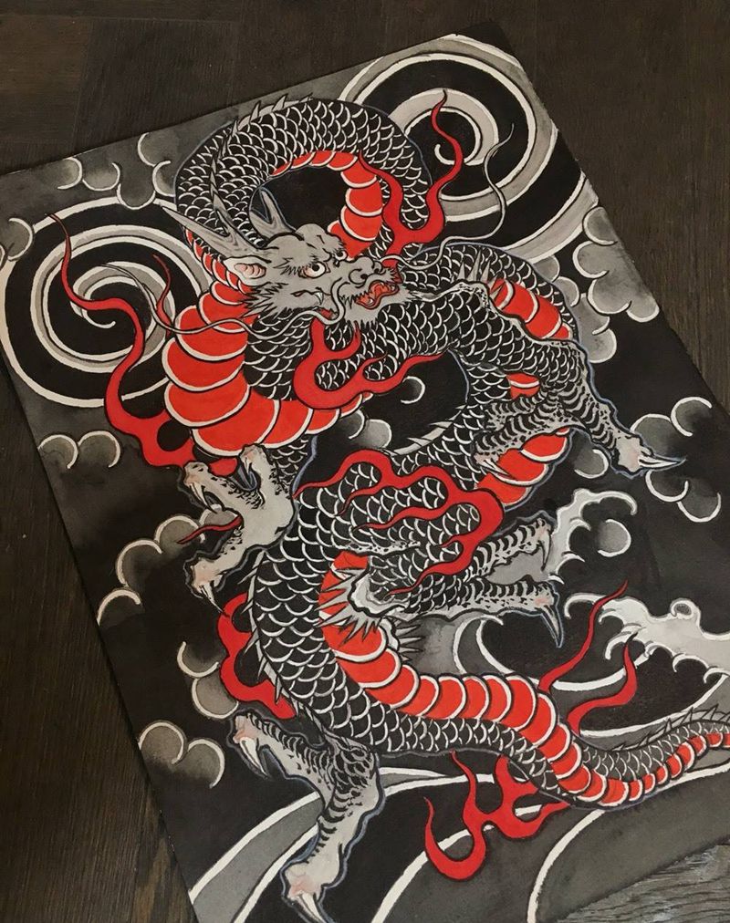 一纹身图片_手稿背部传统纹身图案