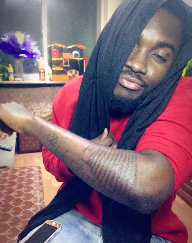 小字母纹身图片