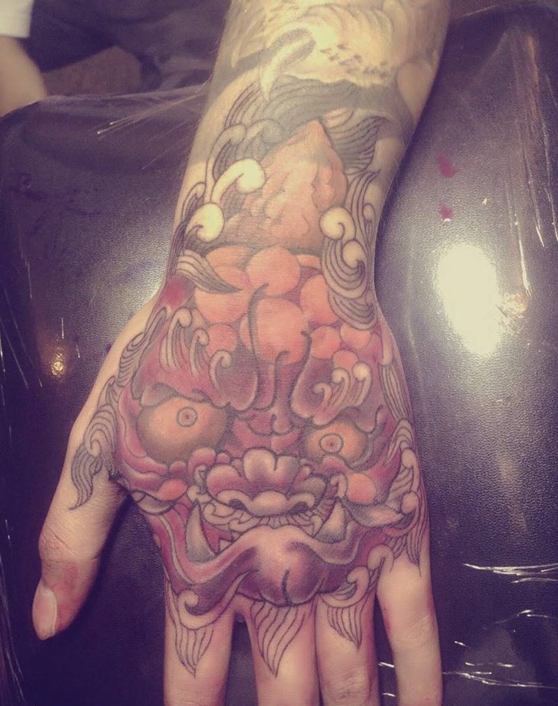 唐狮子纹身图片