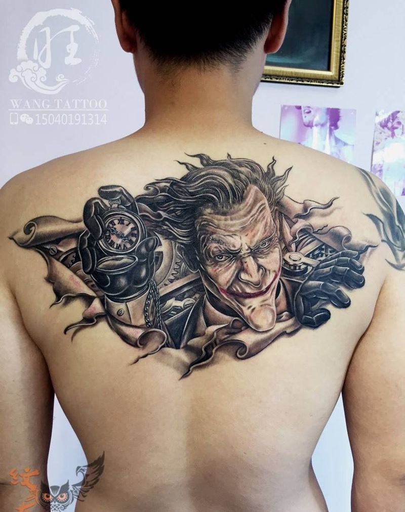 小丑纹身图片_成品背部欧美肖像人物纹身图案